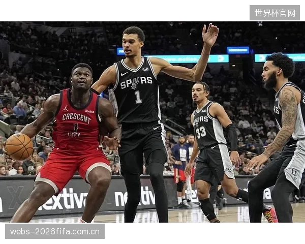 文班亚马全票当选DPOY,二年级即成马刺防守体系绝对核心。 文班亚马全票当选DPOY,二年级即成马刺防守体系绝对核心。